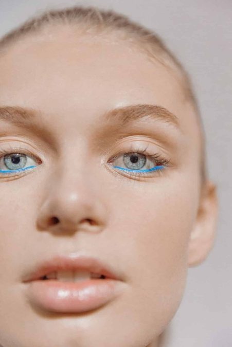 Μολύβι ματιών μπλε