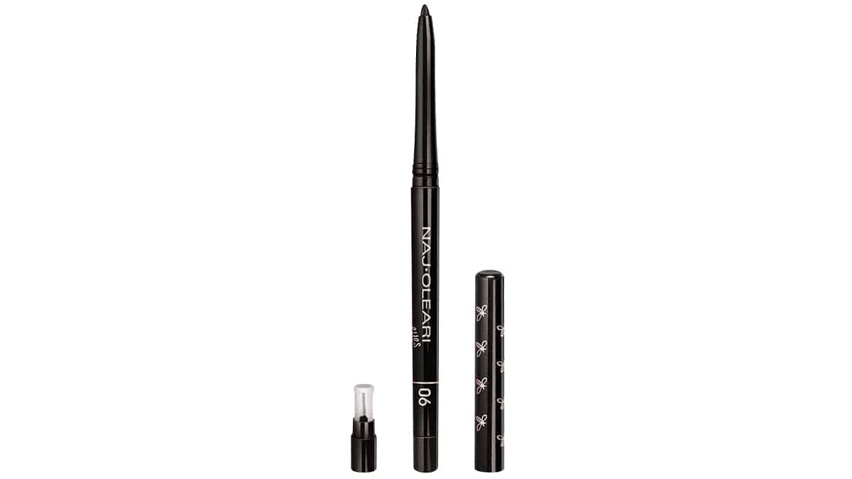 Μολύβι µατιών και eyeliner, Irresistible Eyeliner & Kajal06 Intense Black, Naj-Oleari, €15 (στο πολυκατάστηµα notos Αθήνας, online στο notos.gr και στο πολυκατάστηµα notos Θεσσαλονίκης)