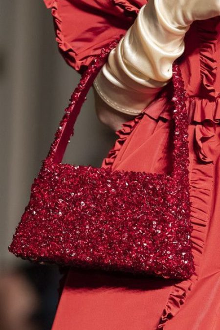 πούλιες και glitter