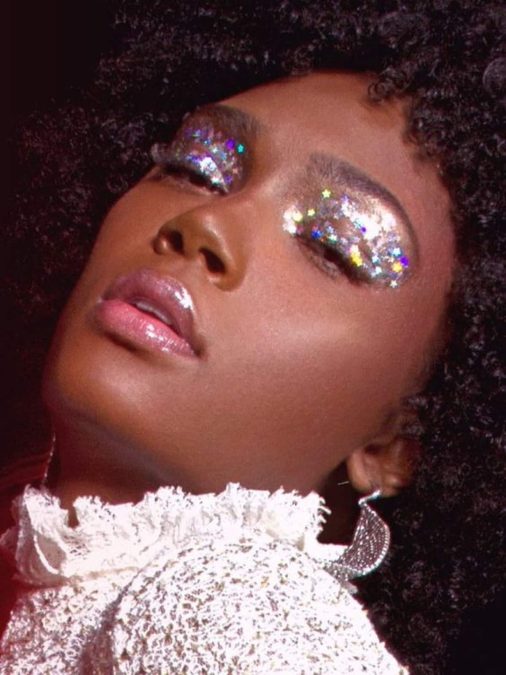 Στρας στο μακιγιάζ