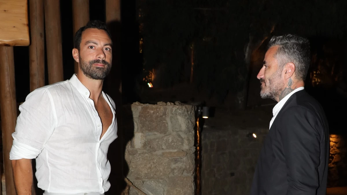 World Party Reunion: Το ευτράπελο που τους έτυχε στο πρώτο γύρισμα - Οι αναρτήσεις του Τανιμανίδη & του Μαυρίδη από το αεροδρόμιο