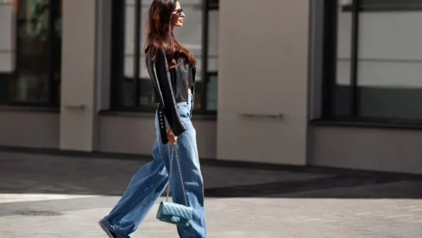 Πώς θα κάνεις το δερμάτινο jacket σου να μοιάζει σαν καινούργιο