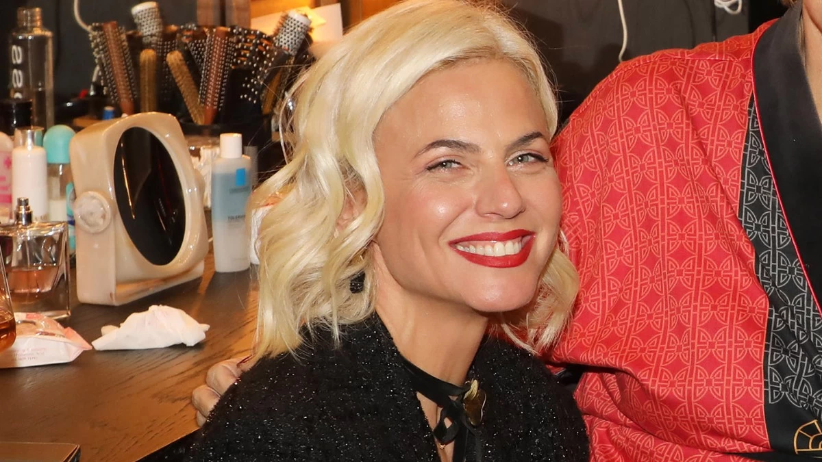 Χριστίνα Κοντοβά: Λαμπερά γενέθλια με Οικονομάκου, Χρηστίδου και Ανδριολάτου - Το δείπνο και οι ευχές