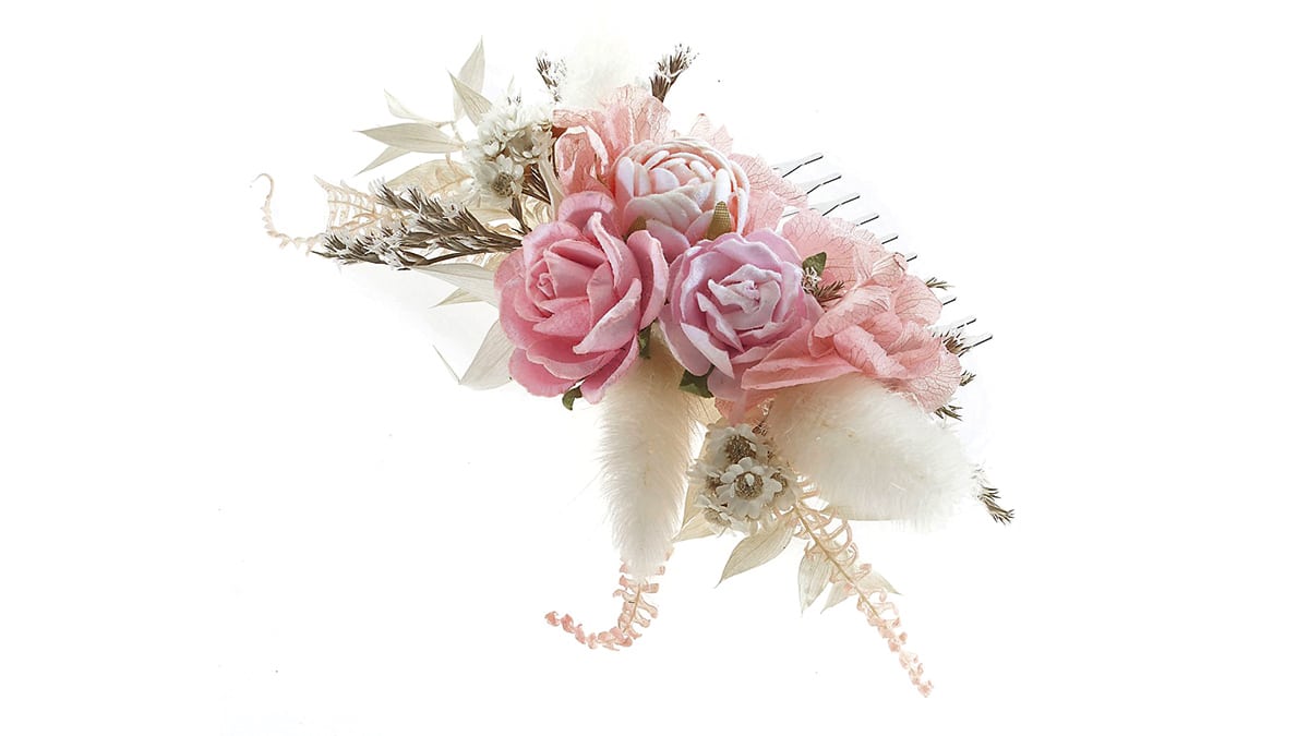 Νυφικό κόσμημα μαλλιών, €149, www.karaververis.com