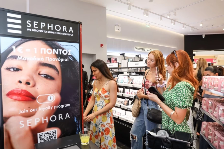 sephora the mall athens πάρτυ