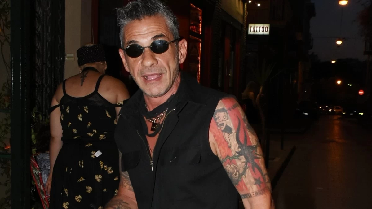 Διονύσης Πρώιος: Σε βαρύ κλίμα η κηδεία του - Θάφτηκε δίπλα στον γιο του