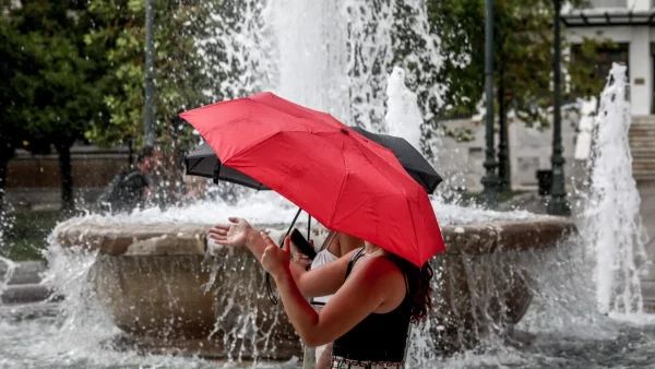 Καιρός 17/9: Βροχές και καταιγίδες σε 6 περιοχές της Ελλάδας - Ποιες είναι αυτές