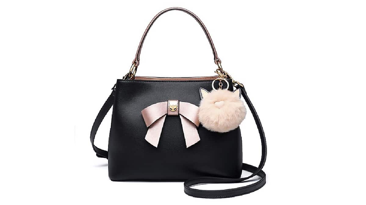 Tσάντα, €64, cardinalbags.gr