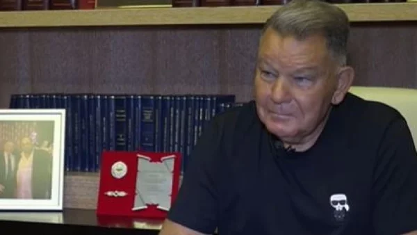 Αλέξης Κούγιας: Η νέα του σύντροφος, οι "σπόντες" για τον Κασσελάκη και η "δικαίωση" για τον Σεφερλή