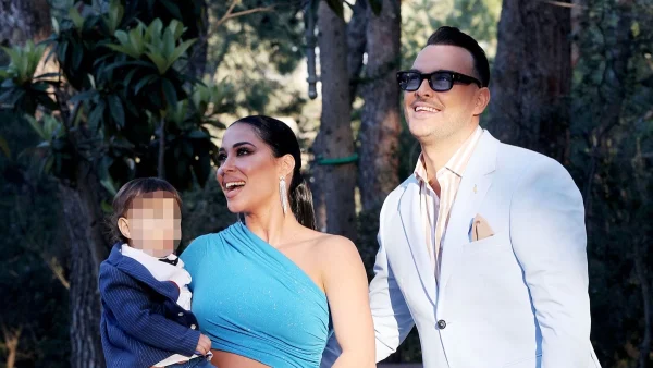 Σάκης Αρσενίου - Λαμπρινή Πλεύρη: Αυτό είναι το προσκλητήριο του γάμου τους - Πότε θα ανέβουν τα σκαλιά της εκκλησίας