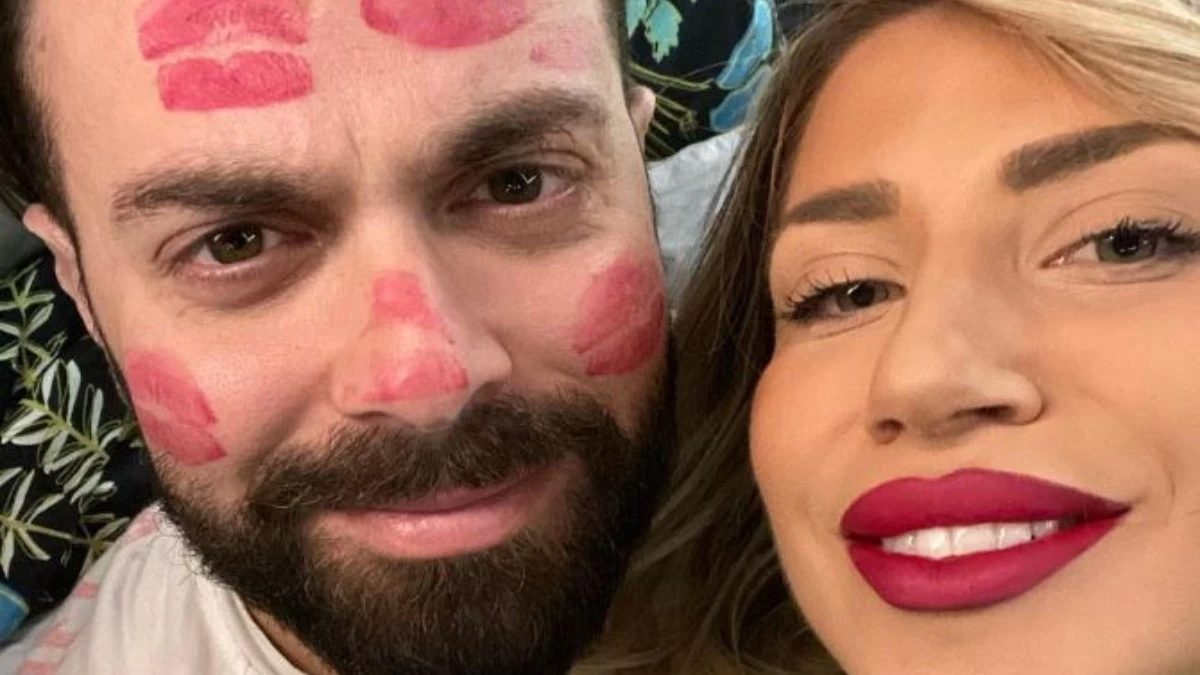 Ηλίας Βρεττός - Αναστασία Δεληγιάννη: Επέτειος γάμου για το αγαπημένο ζευγάρι