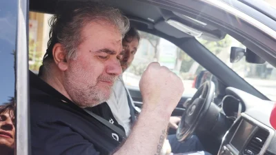 Συγκινεί ο Δημήτρης Σταρόβας: «Έχω πάρει δύναμη και ευχές για τρεις ζωές, ευχαριστώ πολύ»