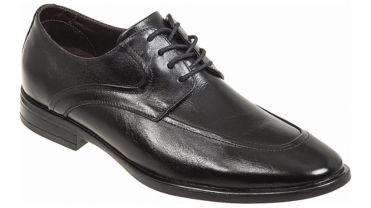 Δετά παπούτσια, Adam’s Shoes