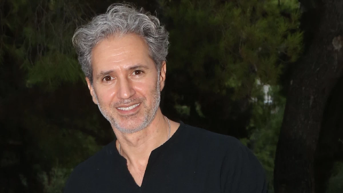 Σε άγρυπνο κώμα ο Δημήτρης Κόκοτας – Του έκαναν τραχειοστομία: «Είμαστε ακόμα σε αναμονή», λέει η σύζυγός του