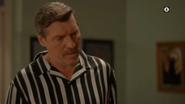 Αρχελάου 5: «Τελειώσαμε και οριστικά πλέον!» - Τον πιάνει στα πράσα και του ανακοινώνει το τέλος τους