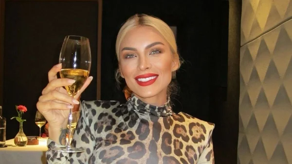 Κατερίνα Καινούργιου: Το μήνυμα λίγες ώρες πριν την πρεμιέρα του Super Κατερίνα - «Μετά από ένα υπέροχο καλοκαίρι...»