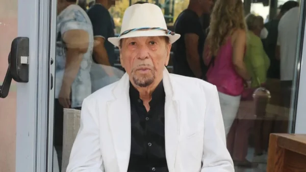 Φώτης Μεταξόπουλος: «Οι ομοφυλόφιλοι παίρνουν ένα μωρό χωρίς να το ρωτήσουν - Αυτό είναι έγκλημα»