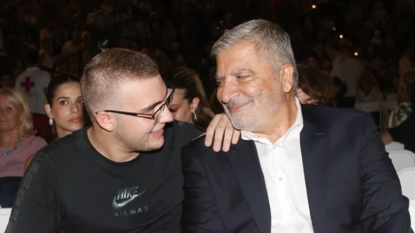 Γιώργος Πατούλης: Ο γιος του Αλέξανδρος απάντησε πρώτη φορά για την εγκυμοσύνη της συντρόφου του - «Το θέμα το έχουμε συζητήσει...»