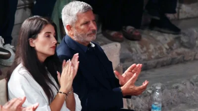 Γιώργος Πατούλης – Οι πρώτες φωτογραφίες με την εγκυμονούσα Νάνσυ Κοίλου: Σε βραδινή έξοδο το ζευγάρι