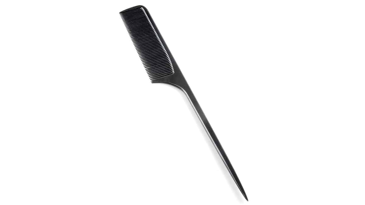 Λεπτή χτένα μαλλιών, €1,50