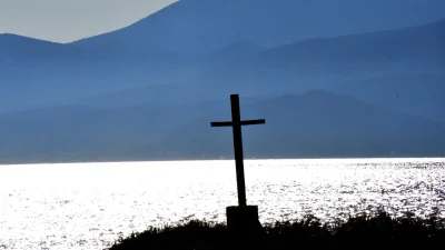 Καιρός Δευτέρα 30/9: Θυελλώδεις βόρειοι βορειοδυτικοί άνεμοι 8 μποφόρ και πτώση της θερμοκρασίας