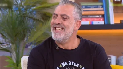 Κούλλης Νικολάου: «Σχεδόν παρακάλεσα να έχω το συγκεκριμένο ρόλο στη “Γη της Ελιάς”»