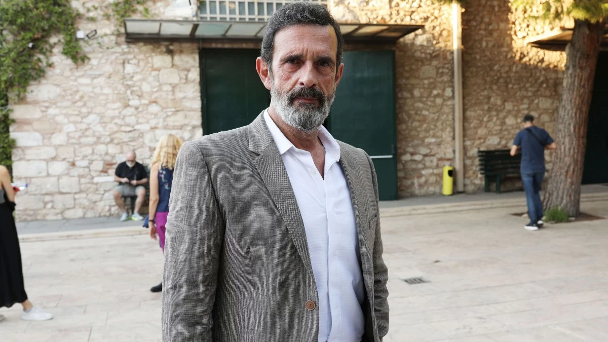 Λεωνίδας Κακούρης – Σπάνια εμφάνιση για τον ηθοποιό μετά την περιπέτεια του περασμένου χειμώνα