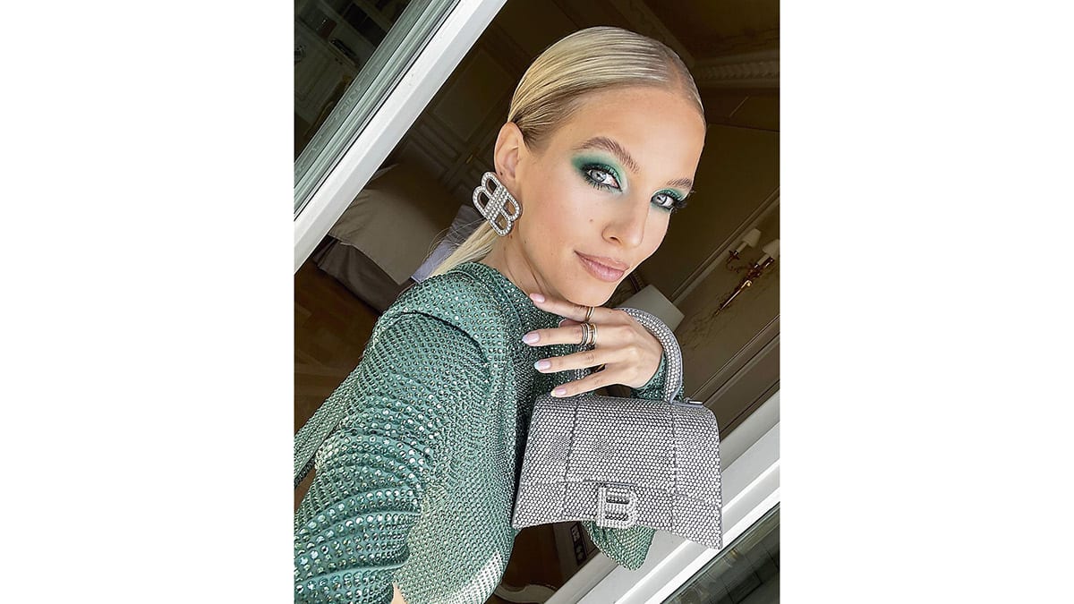 Μια από τις πιο κορυφαίες influncer αποκαλύπτει: Αυτή είναι η νέα τάση στο μακιγιάζ