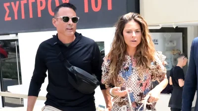 Μαρία Μενούνος: Ανακοινώθηκαν τα ευχάριστα με μία φωτογραφία στο γραφείο του Χαρδαλιά - Τι συνέβη