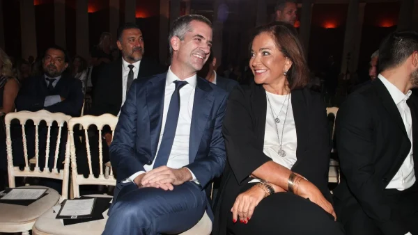 Ντόρα Μπακογιάννη: Η σπαρακτική ανάρτηση για τον σύζυγό της, Παύλο, 35 χρόνια μετά τη δολοφονία του - Η σπάνια φωτογραφία του