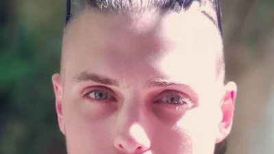 Survivor - Νίνο Νικολαΐδης: Γαλάζια μάτια, ξανθιά μαλλιά - Ο παίκτης που θα ταράξει το γυναικείο κοινό