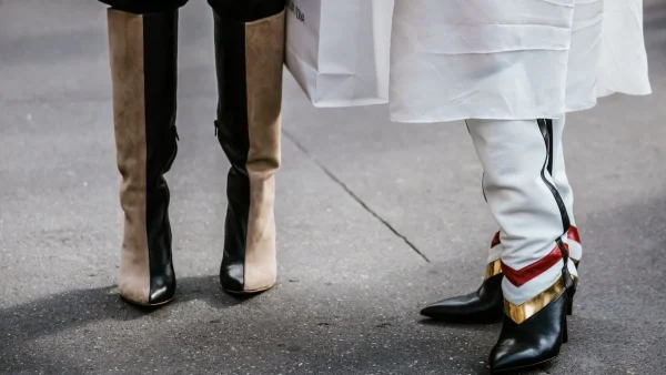 Αυτά είναι τα πιο τέλεια κομψά παπούτσια για να φορέσεις από εδώ και στο εξής - Σύμφωνα με τους ειδικούς της μόδας