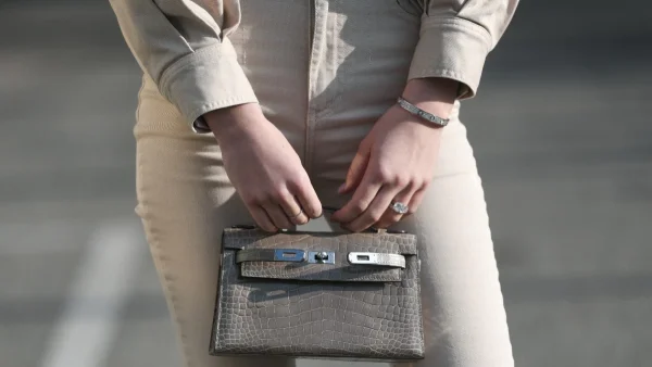 Κάπρι παντελόνι: 7 τρόποι για να το φορέσεις το φθινόπωρο στο γραφείο - Και όχι μόνο!