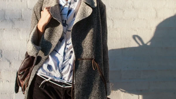 Αυτό είναι το χρώμα πασπαρτού για το παλτό του χειμώνα 2024 - Και δεν είναι μαύρο!