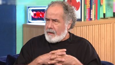 Θοδωρής Κατσαφάδος σε Θανάση Αναγνωστόπουλο: «Σε είχα πει γαϊδούρι την περασμένη φορά, νόμιζα ότι δεν θα με ξανακαλέσετε»