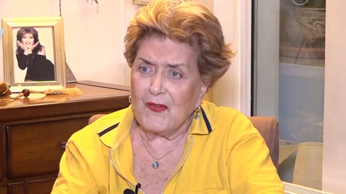 Βάσια Τριφύλλη: Η σχέση με επώνυμο Έλληνα και το 3ο πρόσωπο - «Έχω παρακολουθήσει σύντροφό μου»