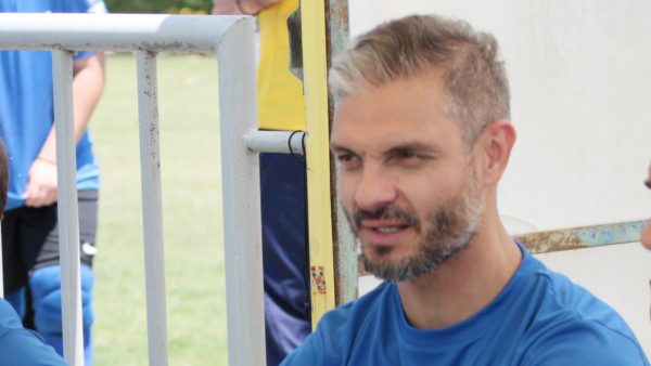 Ο Άγγελος Χαριστέας στο γήπεδο