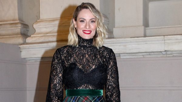 Η Ελεονώρα Μελέτη με κόκκινο κραγιόν σε δημόσια εμφάνισή της