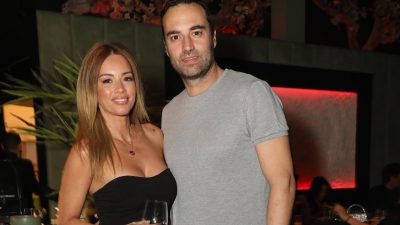 Ο Κώστας Φραγκολιάς με την σύντροφό του