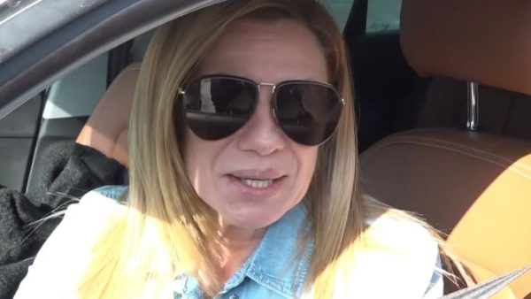 Η Κατερίνα Καραβάτου μιλάει στο Breakfast at Star.