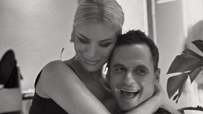 Η Κατερίνα Καινούργιου αγκαλιά με τον Πάνο Κουτσουμπή