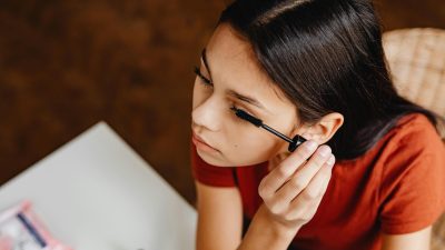 μάσκαρα της Essence