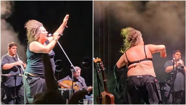 Η Ματούλα Ζαμάνη πετάει την μπλούζα της πάνω στη σκηνή