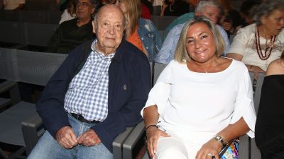 Ο Μίμης Πλέσσας και η Λουκίλα Κάρρερ σε έξοδό τους στο παρελθόν