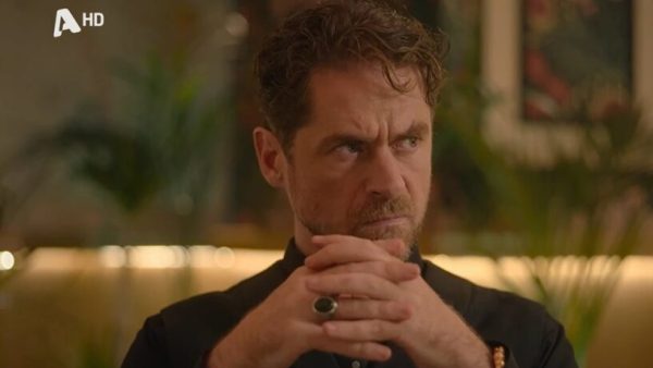 Ο Μάρκος σε σκηνή της σειράς ο Τιμωρός