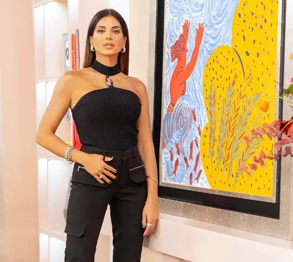 Τα πιο στυλάτα ρούχα, αξεσουάρ και παιχνίδια φτάνουν στην πόρτα μου με ένα κλικ!