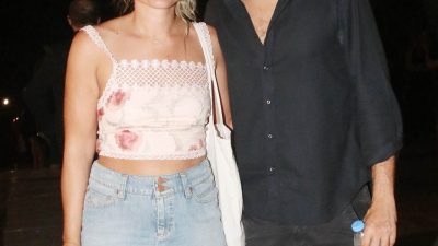 Η Χαρά Μάτα Γιαννάτου και ο Γιάννης Νιάρρος σε βραδινή έξοδο