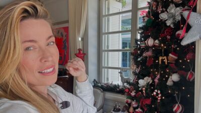 Μαριέττα Χρουσαλά: Έφερε το χριστουγεννιάτικο πνεύμα στο σπίτι της με το στολισμένο δέντρο