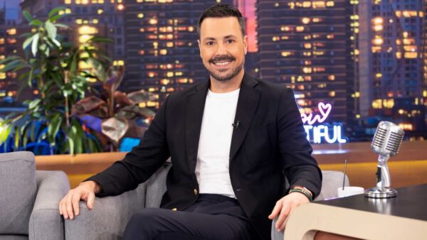 The 2Night Show: Ο Πέτρος Κουσουλός μιλάει για όλα απόψε (26/11) στον Γρηγόρη Αρναούτογλου