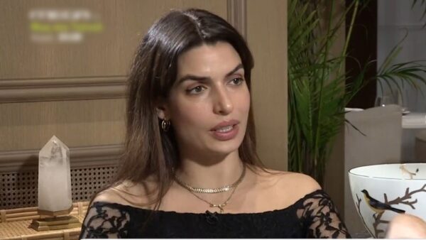 Τόνια Σωτηροπούλου: Το resting bitch face, οι απώλειες και o ρόλος του influencer